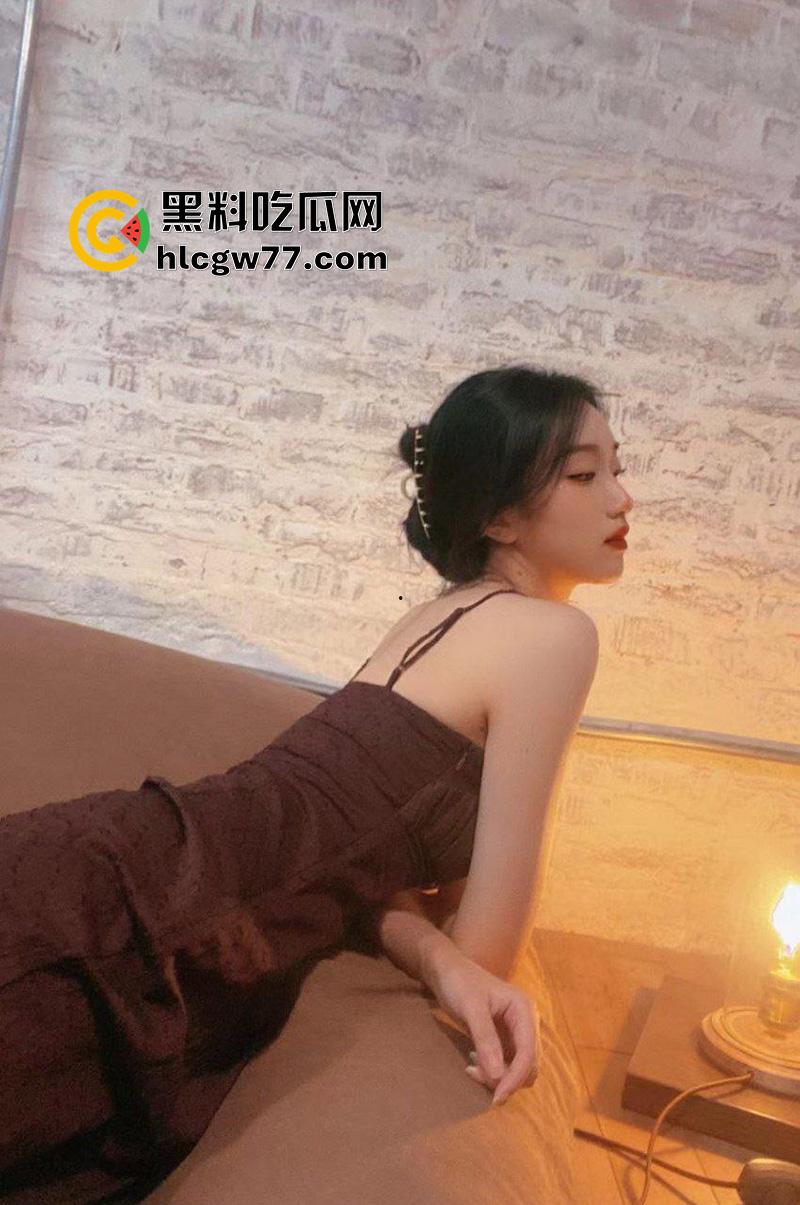 宁波舞蹈生骚母狗【范琳】,高颜值反差御姐,高冷的颜值配上高挑的身材,在床上淫叫连连! 第7张 宁波舞蹈生骚母狗【范琳】,高颜值反差御姐,高冷的颜值配上高挑的身材,在床上淫叫连连! 第7张