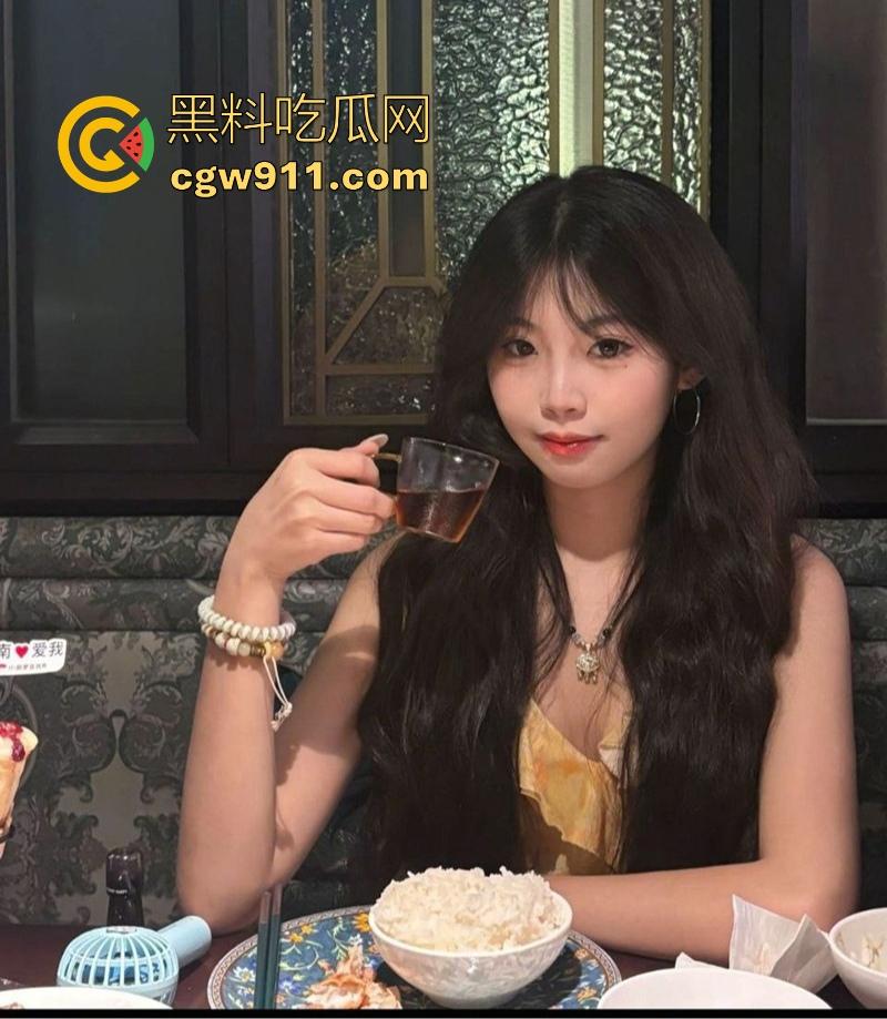 南京理工大学清纯学妹【陆永欣】蜂腰翘臀极品颜值,男友无套猛操内射颜射,露脸性爱视频曝光! 第9张 南京理工大学清纯学妹【陆永欣】蜂腰翘臀极品颜值,男友无套猛操内射颜射,露脸性爱视频曝光! 第9张