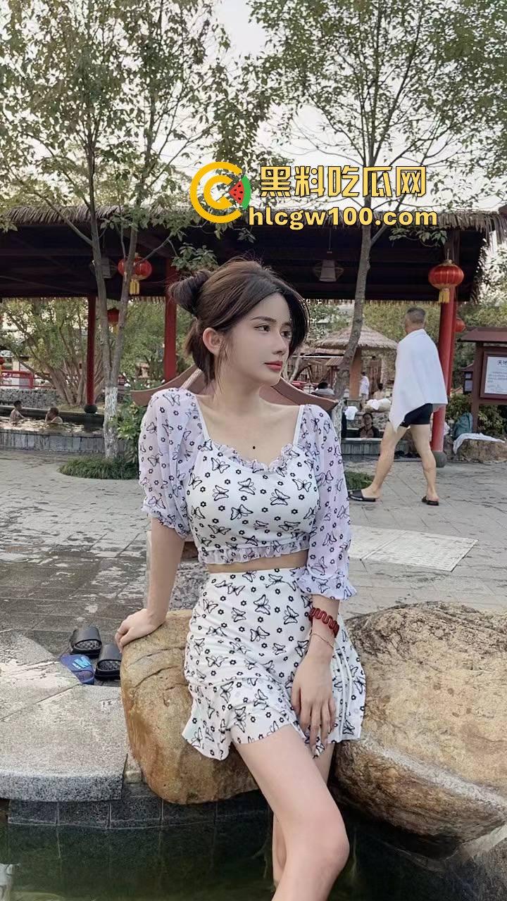 上海婊子『上官婉儿』被爆卖逼不挑客，老头小伙全都接，卫生间无套内射，金主被绿怒发调教视频锤死她！  第6张