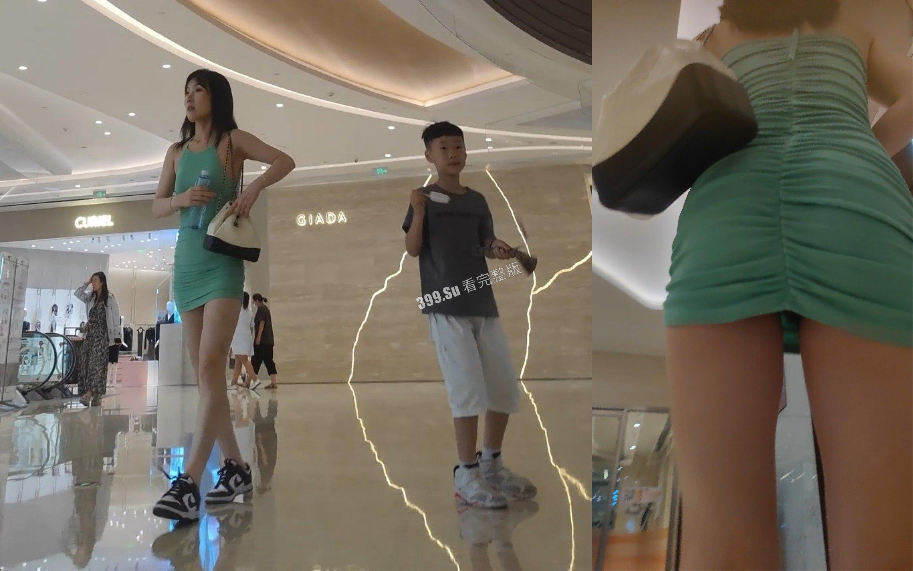 偷拍抄底 无孔不入  当今色友真的是艺高人胆大 （商场，女厕所，澡堂，更衣室，教室，大街，宾馆）（二） 第3张