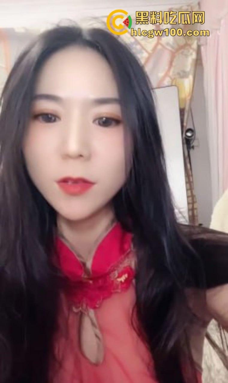 高颜值舞蹈女神【糖宝的糖】情趣展示妖娆火辣身材 后入姿势极致勾引 道具自慰潮喷了！  第1张