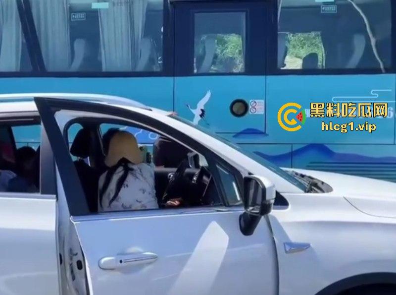 “逆行怎么了?打你怎么了?”小仙女逆行插队还打人! 第5张 “逆行怎么了?打你怎么了?”小仙女逆行插队还打人! 第5张