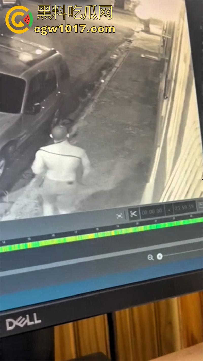 躺着把自己吊死了？男子嗑药后精神失常，跑到街边扯下电线，本以为是偷电线的，结果竟是上吊自杀！  第4张