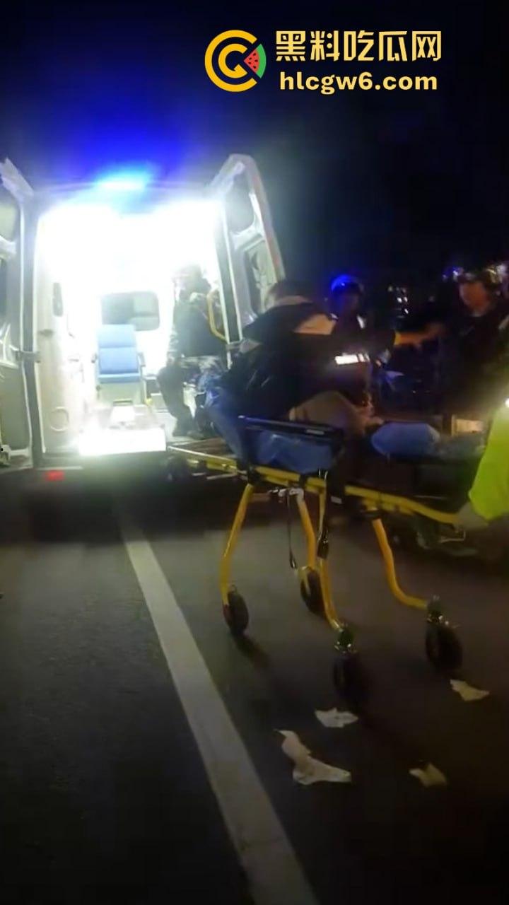 河南网红【王饱饱】与自养宠物狗野生交配不慎卡逼 送医路上怕出名崩溃跳车 现场视频流出！  第3张