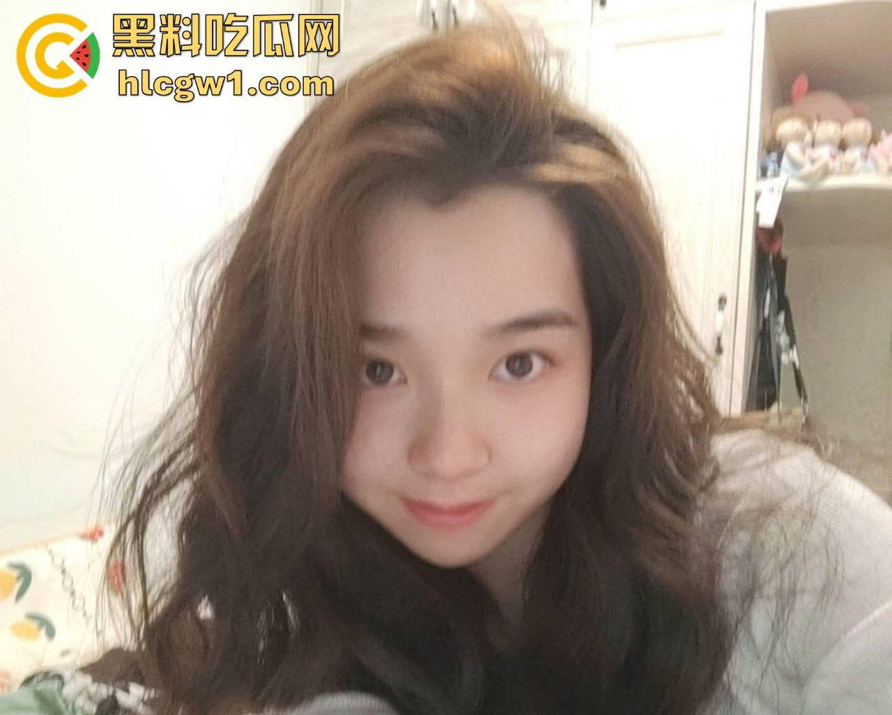 重庆骚货『严乐怡』母狗转型记全过程曝光！从高冷妹子到暴力口交滴蜡专家，女人开发出来才知道多骚！  第2张