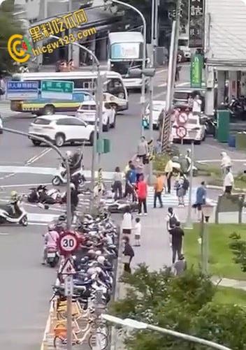 新北三峡车祸震惊全台!汽车狂撞学童遭殃3死12伤,交通安全警钟长鸣! 第1张 新北三峡车祸震惊全台!汽车狂撞学童遭殃3死12伤,交通安全警钟长鸣! 第1张