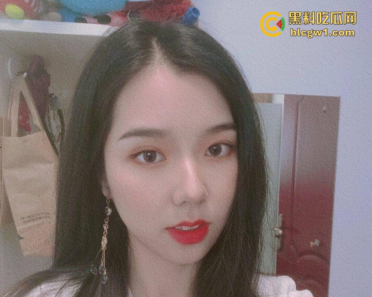 重庆骚货『严乐怡』母狗转型记全过程曝光！从高冷妹子到暴力口交滴蜡专家，女人开发出来才知道多骚！  第8张