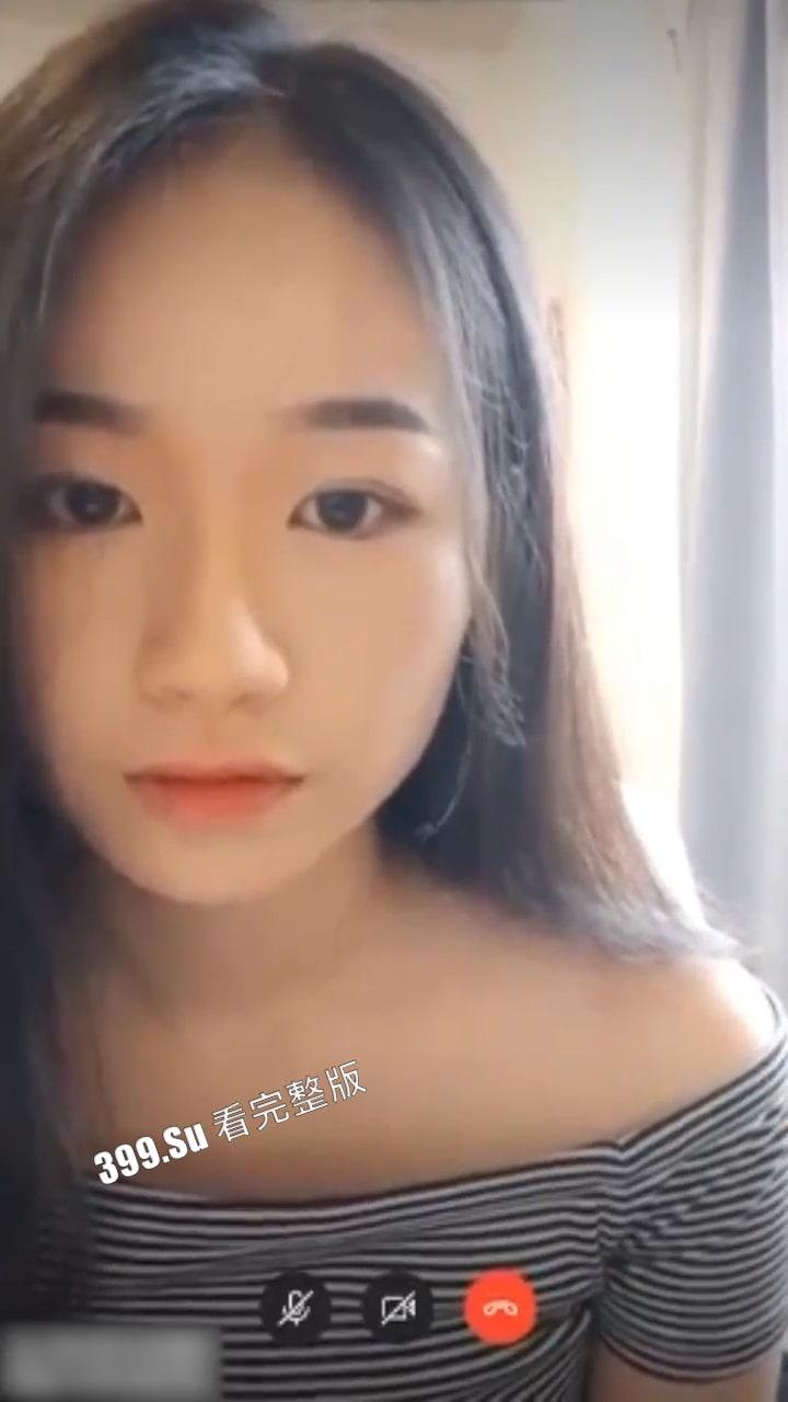 马来西亚 兼职模特【Stella】又遭遇经济公司网络面试视频流出  所以到底在面试啥岗位 连私处也心甘情愿的打开给对面看 第5张