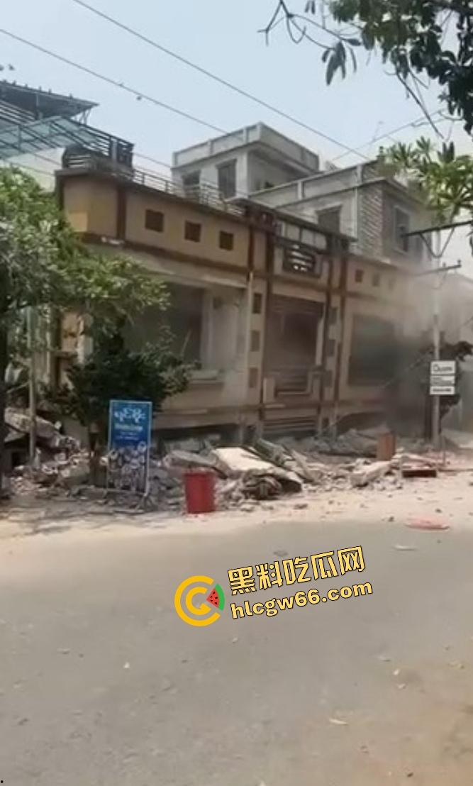 缅甸瓦城突发7.9级强震，中印孟老缅泰全体摇烂，泰国人民逃命式冲出大厦，猪仔们你们还好吗？  第7张