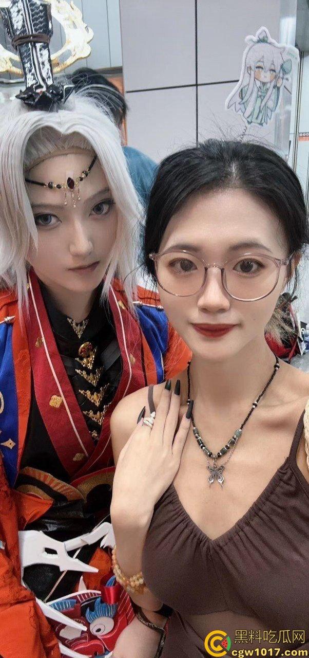 百万粉丝的【strangewomandcl】人妻反差婊彻底社死!付费群露脸被操到喷水,精液从逼里流一地! 第5张 百万粉丝的【strangewomandcl】人妻反差婊彻底社死!付费群露脸被操到喷水,精液从逼里流一地! 第5张