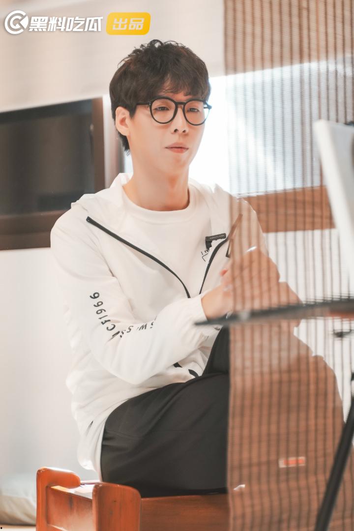 黑料吃瓜网新春特播短剧-《再见贱人4之我不绿了！》EP03  第7张