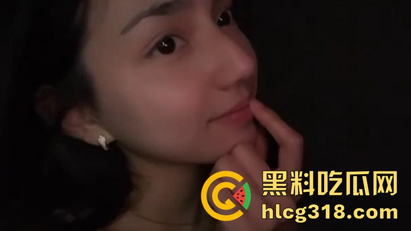 Titok170万粉网红【JULSbraba】，顶级御姐超美女神下海，被金主爆操后入撞击，音声超好听！  第7张