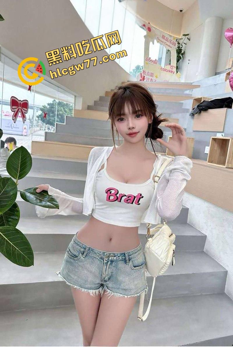 海角乱伦大神 周末停电妹妹来出租屋避暑 夜里我控制不住内射了熟睡中的妹妹！  第2张