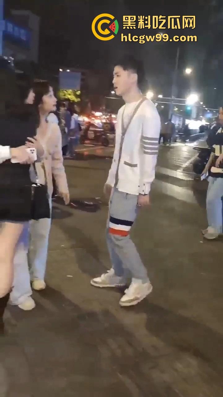 集美饭吃了东西买了酒喝了，最后一句我要跟闺蜜回家？兄弟直接西格玛男人觉醒，这到嘴得鸭子还能飞了？  第6张