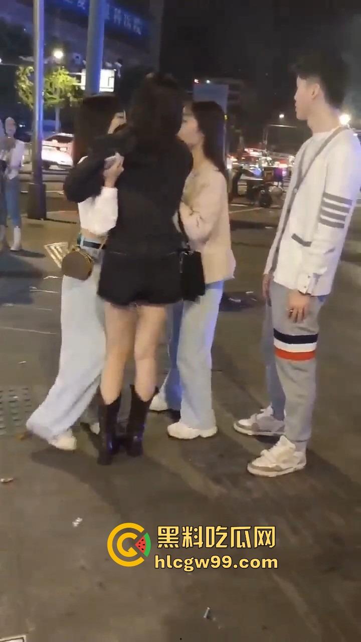 集美饭吃了东西买了酒喝了，最后一句我要跟闺蜜回家？兄弟直接西格玛男人觉醒，这到嘴得鸭子还能飞了？  第9张