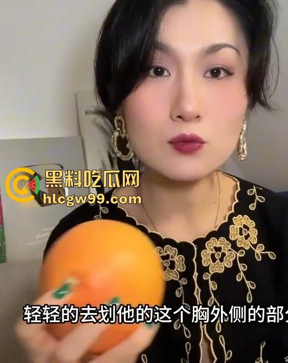 黑料性爱课堂又开课啦!手搓乳房调情法,让女性的乳房兴奋,绝对干货内容,不敏感也变小骚货,让你秒变玩女高手。 第7张 黑料性爱课堂又开课啦!手搓乳房调情法,让女性的乳房兴奋,绝对干货内容,不敏感也变小骚货,让你秒变玩女高手。 第7张