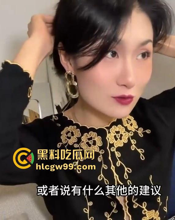 黑料性爱课堂又开课啦!手搓乳房调情法,让女性的乳房兴奋,绝对干货内容,不敏感也变小骚货,让你秒变玩女高手。 第10张 黑料性爱课堂又开课啦!手搓乳房调情法,让女性的乳房兴奋,绝对干货内容,不敏感也变小骚货,让你秒变玩女高手。 第10张