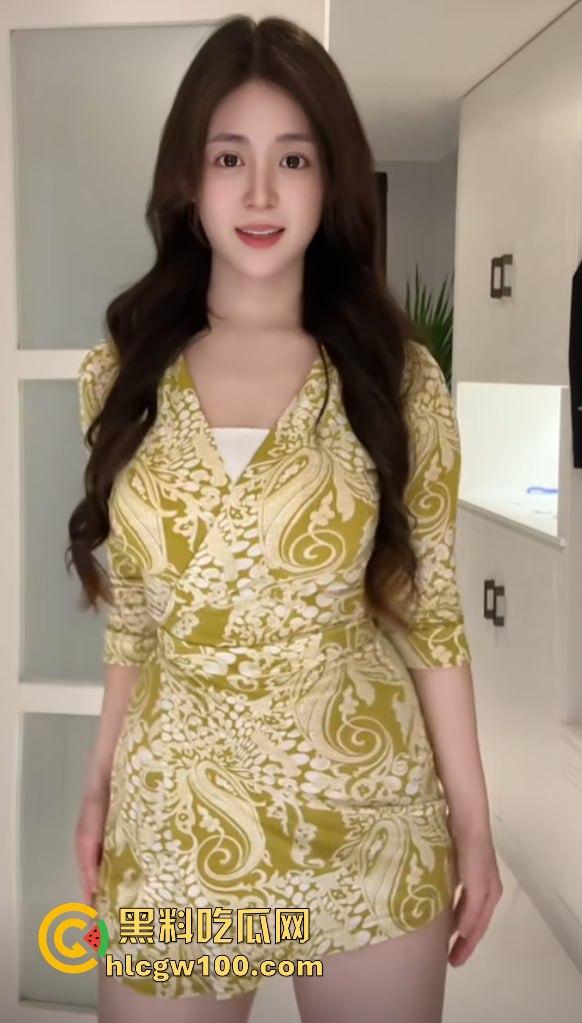 抖音擦边女神『小黄鱼』凭骚气出圈,直播思路清晰擦边到位,粉丝边掏钱包边咨询医美,钱包空了还得了! 第6张 抖音擦边女神『小黄鱼』凭骚气出圈,直播思路清晰擦边到位,粉丝边掏钱包边咨询医美,钱包空了还得了! 第6张