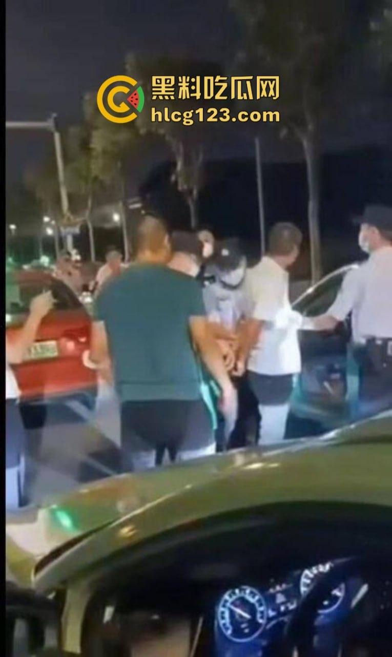 作死系列！出租车猥亵醉酒妹子 还拍视频炫耀？自带犯罪全过程 警察都笑了  第8张