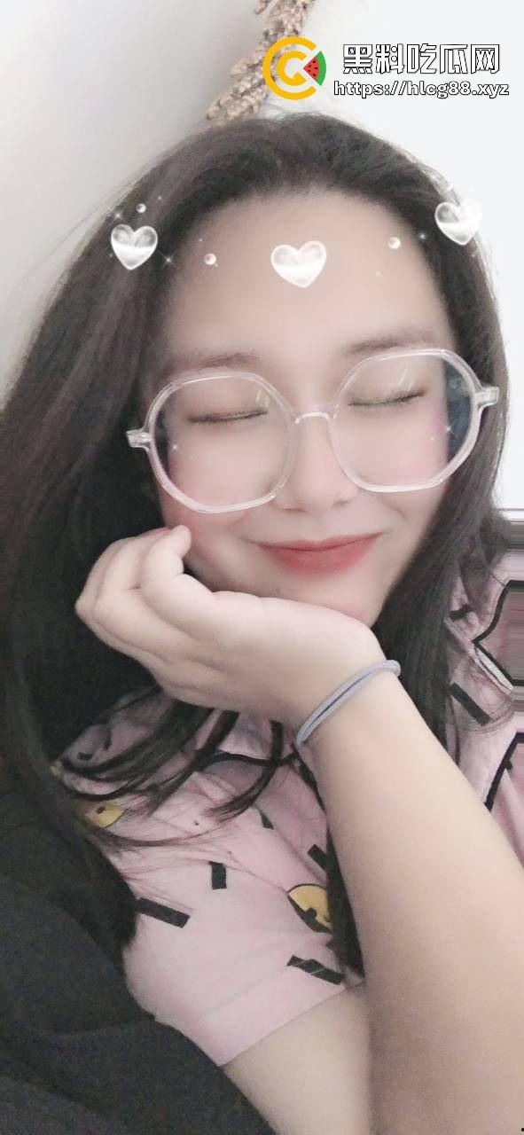 山西【马元媛】幼儿园老骚猪穿护士装被男人操翻天,奶子抖得像猪脸肉,白天教娃晚上舔屌! 第1张 山西【马元媛】幼儿园老骚猪穿护士装被男人操翻天,奶子抖得像猪脸肉,白天教娃晚上舔屌! 第1张