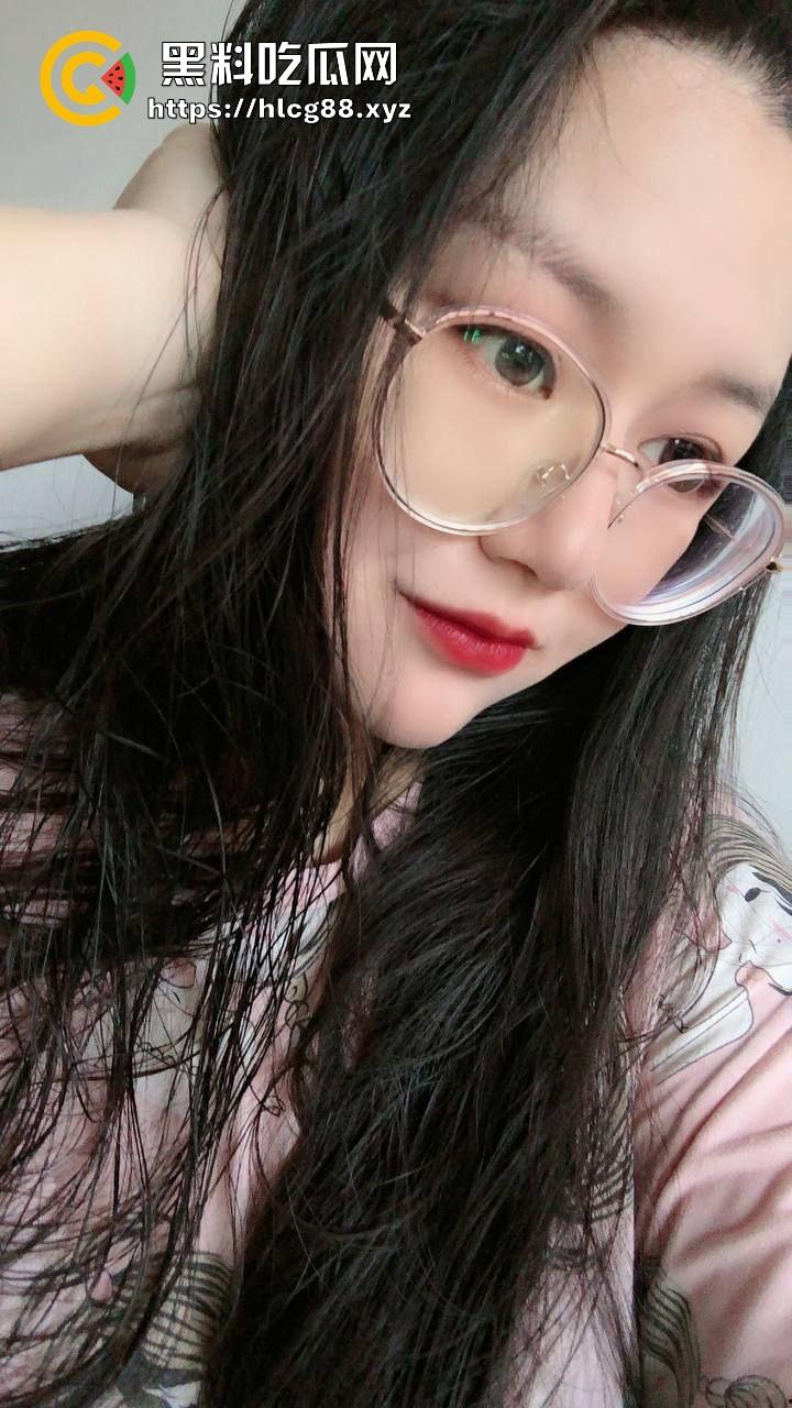 山西【马元媛】幼儿园老骚猪穿护士装被男人操翻天,奶子抖得像猪脸肉,白天教娃晚上舔屌! 第7张 山西【马元媛】幼儿园老骚猪穿护士装被男人操翻天,奶子抖得像猪脸肉,白天教娃晚上舔屌! 第7张