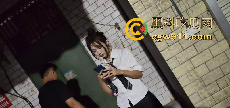 广西夜市惊现高质量站街女,年轻又漂亮,极品身材,00后妹子150块10分钟,性价比高到老表们乐开花! 第5张 广西夜市惊现高质量站街女,年轻又漂亮,极品身材,00后妹子150块10分钟,性价比高到老表们乐开花! 第5张