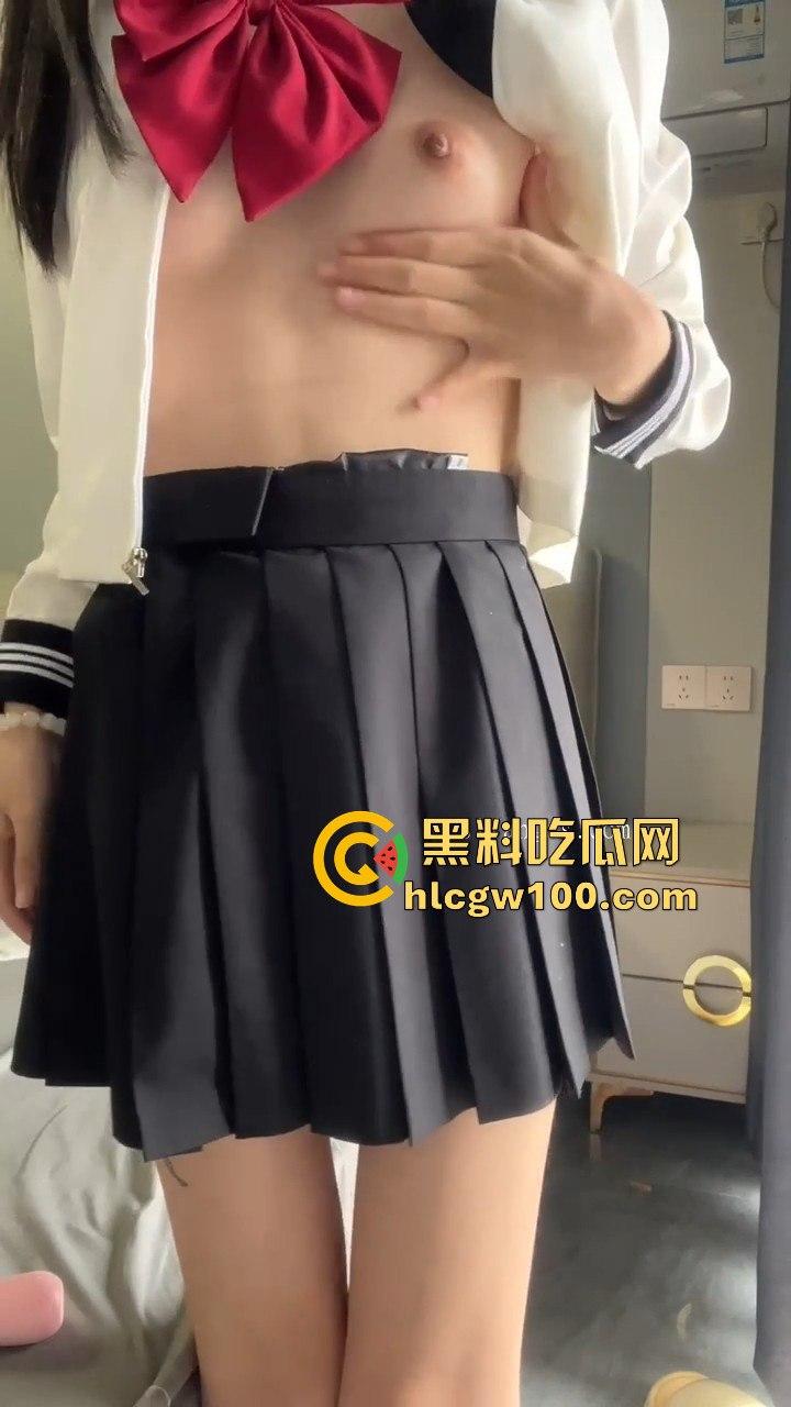 厦门大学清纯学生【林惠】自慰视频流出，微博【GNOHZY_】反差母狗道具自慰玩到失控！  第12张