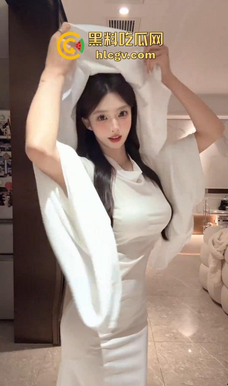 万圣节限定胆小慎点！鬼面娘性感到榨人精尽亡，极品身材撑起顶级炮架，告诉俺娘俺不是孬种！  第17张