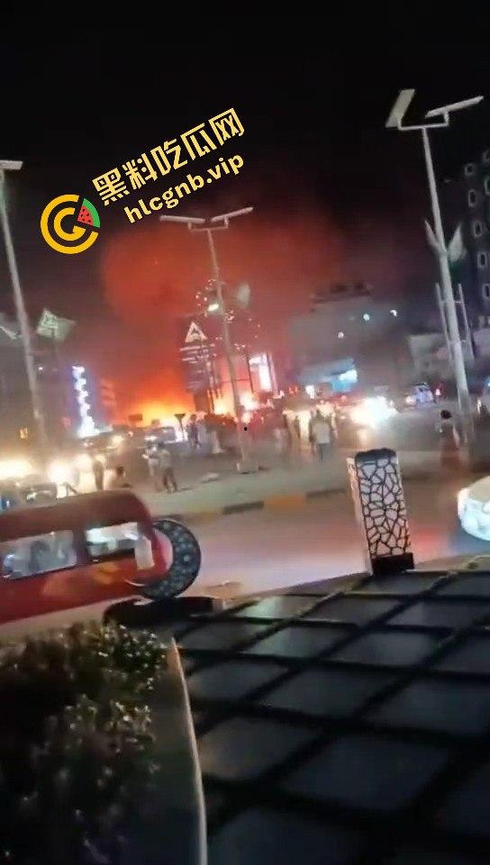 摩苏儿激烈枪战再现，伊拉克苏莱曼尼亚爆炸画面疑似汽油站爆炸！  第8张