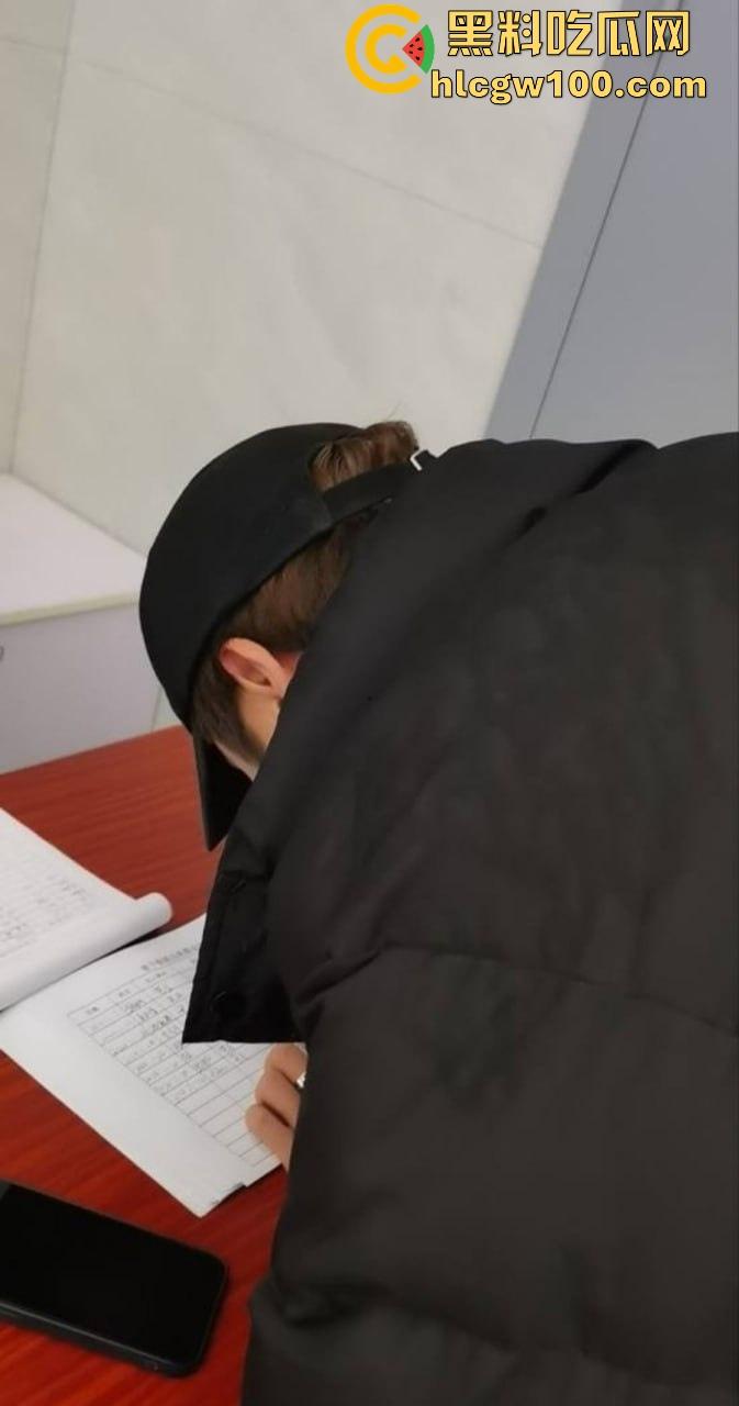 解放西顶级渣男【王璨】恋爱期间多人运动，还撬女友闺蜜强奸打炮，堪称渣男界天花板！  第4张