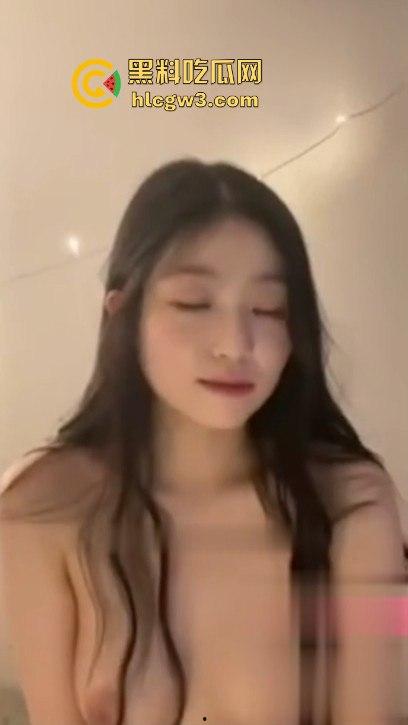 纯真女友竟是公共母狗 手机不雅视频泄密男友崩溃在线求助 该怎么办？  第2张