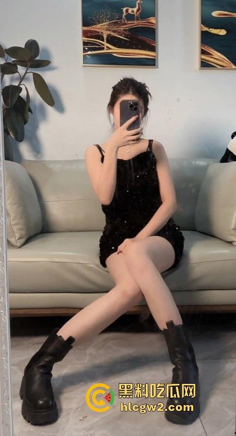 快手百万网红『铁岭小辉】大爆料 女友小师妹婚内偷情不雅视频流出，百万粉丝掉头离开，绿帽照曝光彻底塌房！  第15张