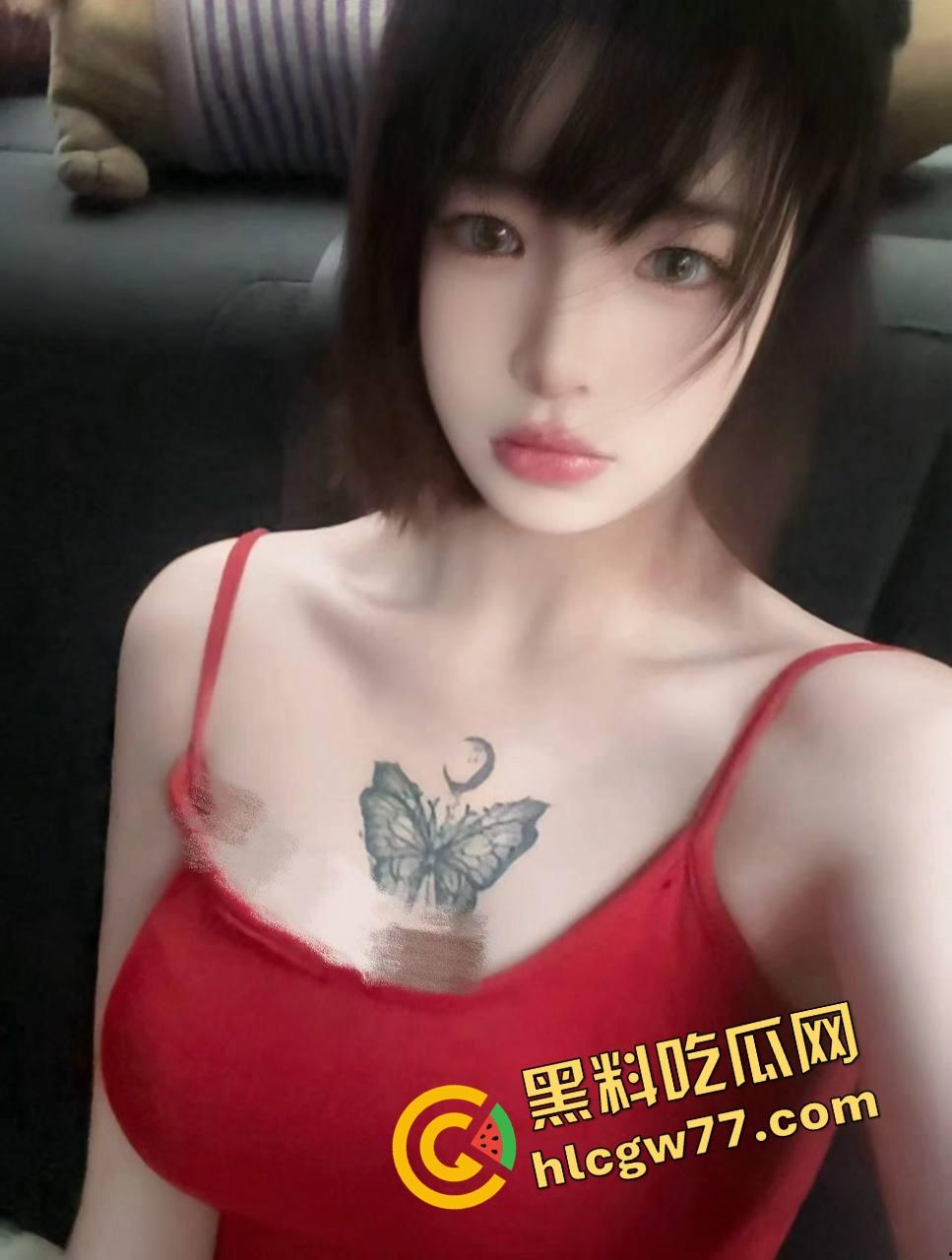 渭南骚气少妇『林曼曼』前戏自己做，三指齐插像搅拌机，还没开始就自己喷了，你行你上她可能不要你！  第4张