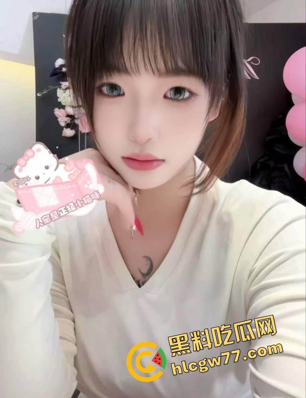 渭南骚气少妇『林曼曼』前戏自己做，三指齐插像搅拌机，还没开始就自己喷了，你行你上她可能不要你！  第5张