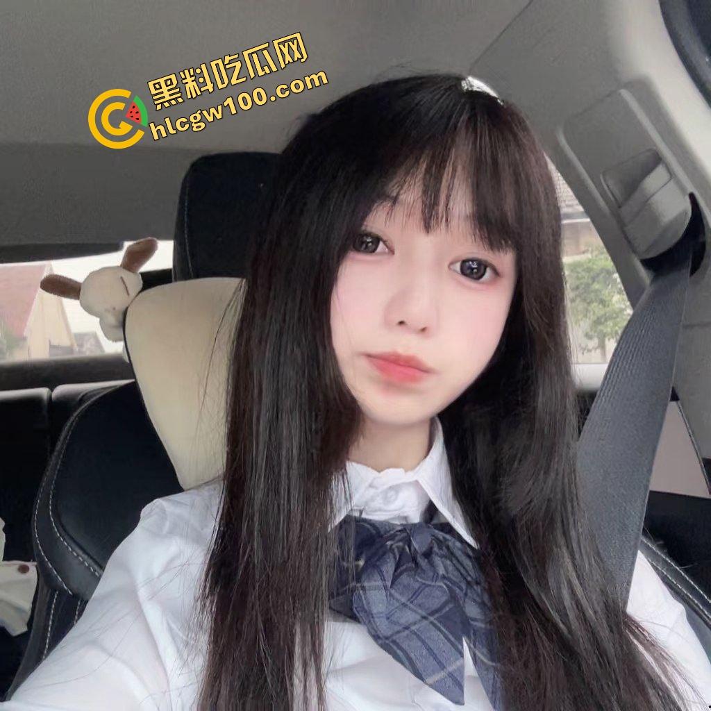 广西北海清纯机车女孩【袁晴】机车女反差骚贱的一面，约炮酒吧小帅后入猛插，抱起来爆操！独家流出！  第3张