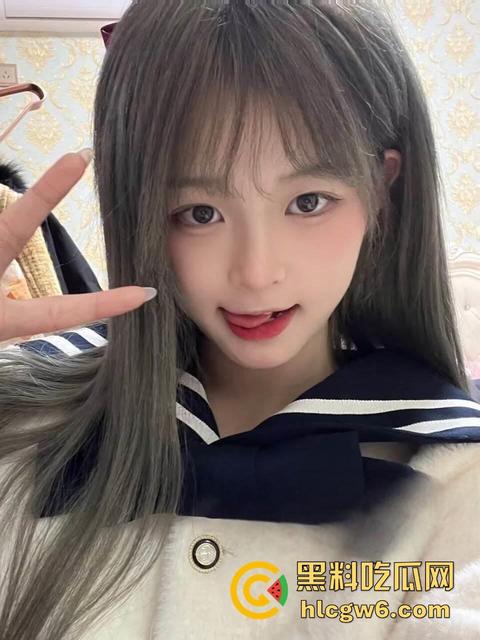 金钱才是男人的终极武器 宁波土豪砸下04年双马尾JK洛丽塔『周余』，天桥下车震蒸桑房后入办公室内射全活解锁！  第3张