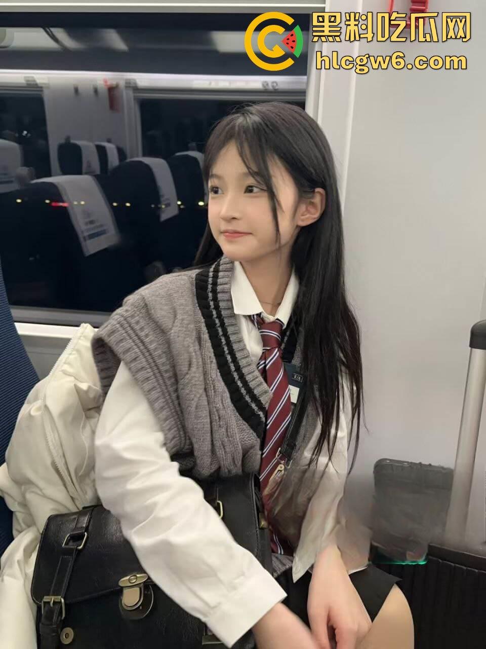 金钱才是男人的终极武器 宁波土豪砸下04年双马尾JK洛丽塔『周余』，天桥下车震蒸桑房后入办公室内射全活解锁！  第4张