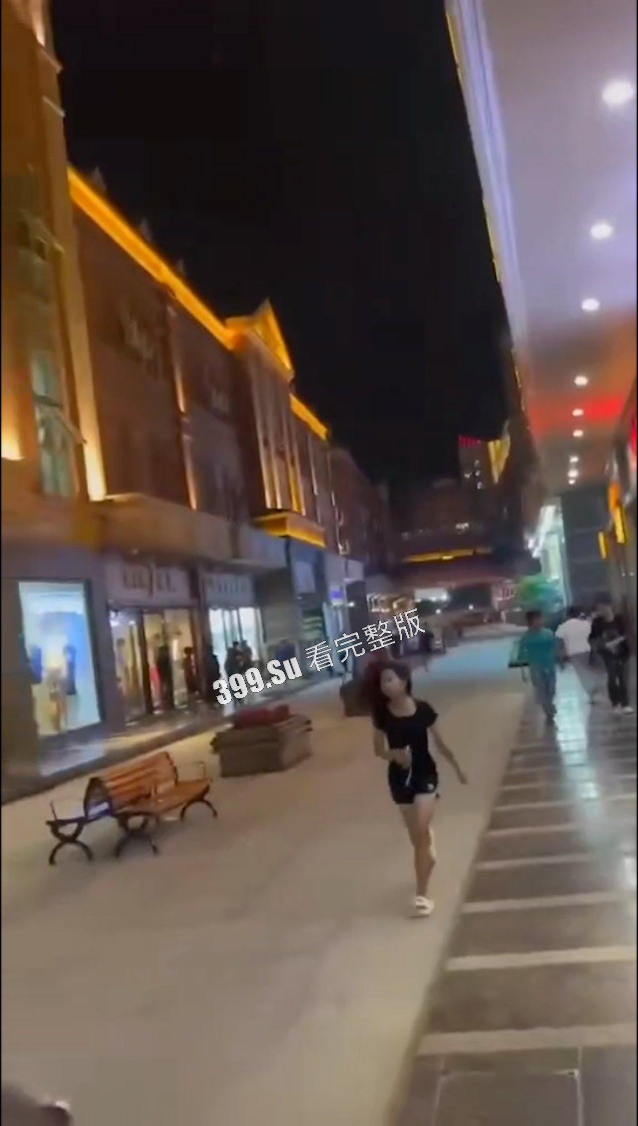 缅甸 果敢老街 真人吃鸡 当街枪战 传闻是白家和魏家  第4张