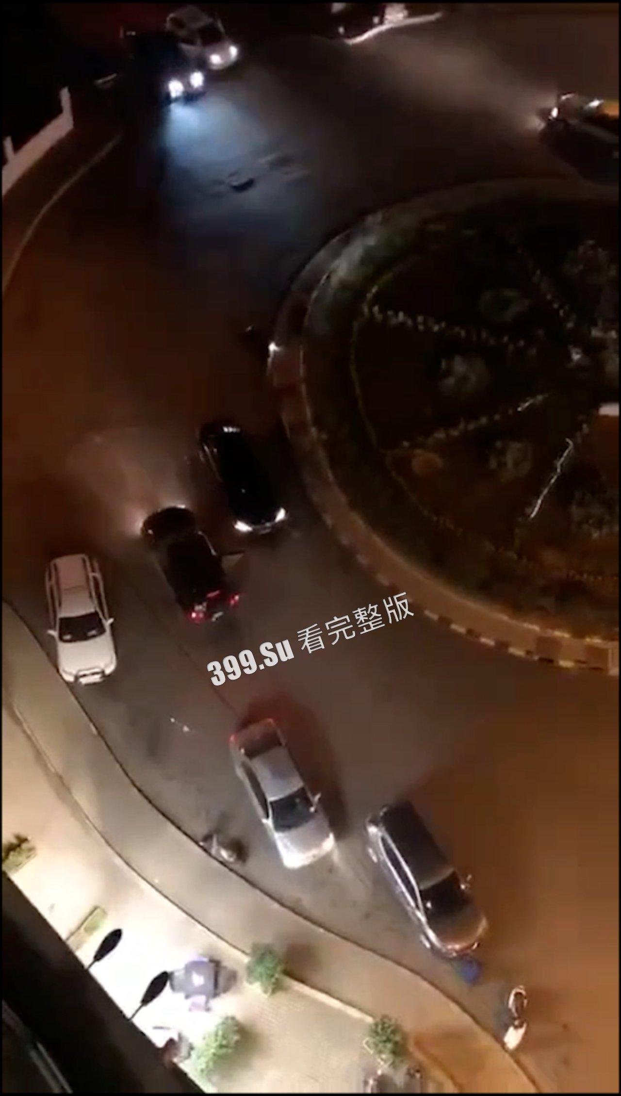 缅甸 果敢老街 真人吃鸡 当街枪战 传闻是白家和魏家  第6张