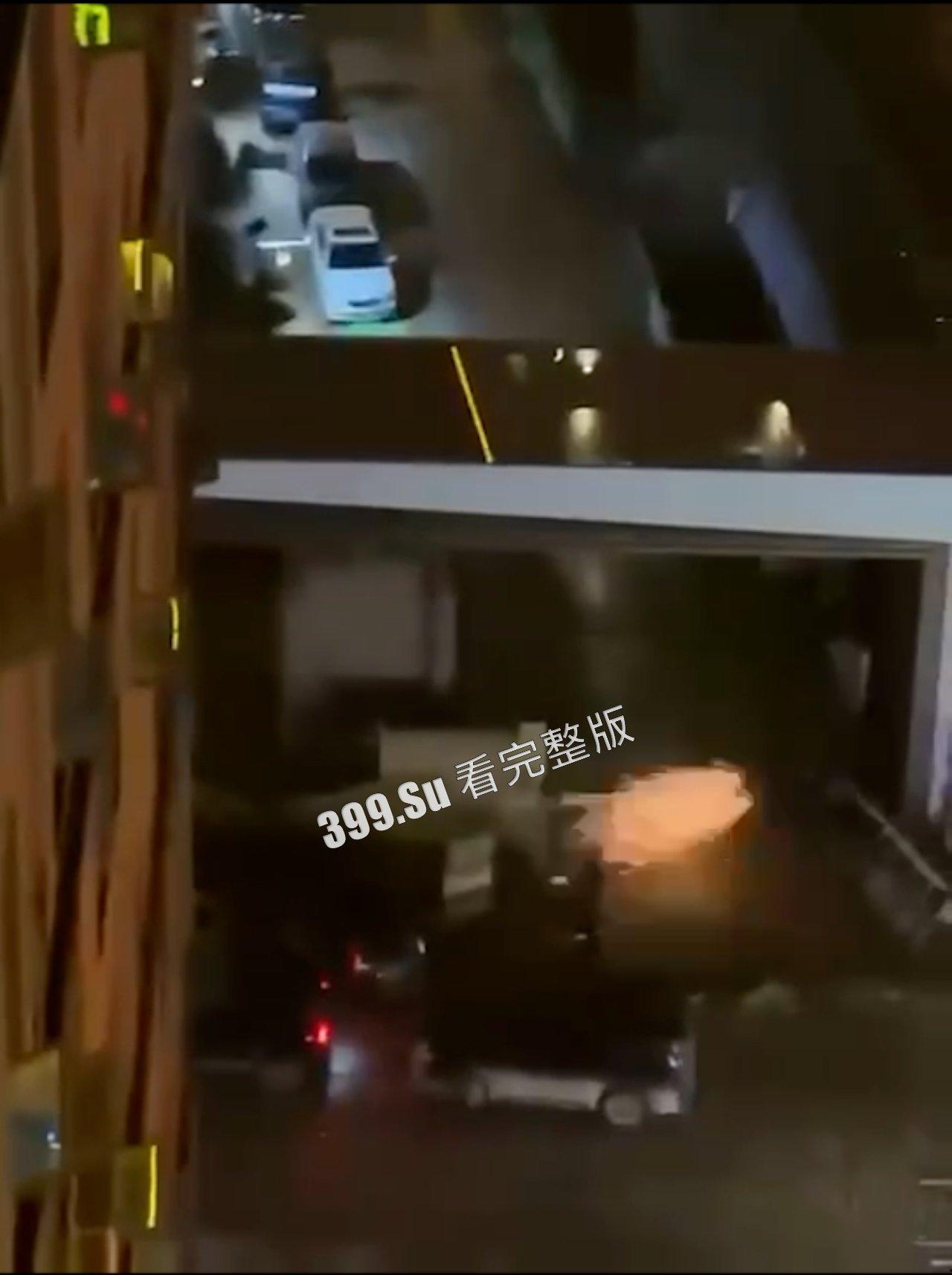 缅甸 果敢老街 真人吃鸡 当街枪战 传闻是白家和魏家  第11张