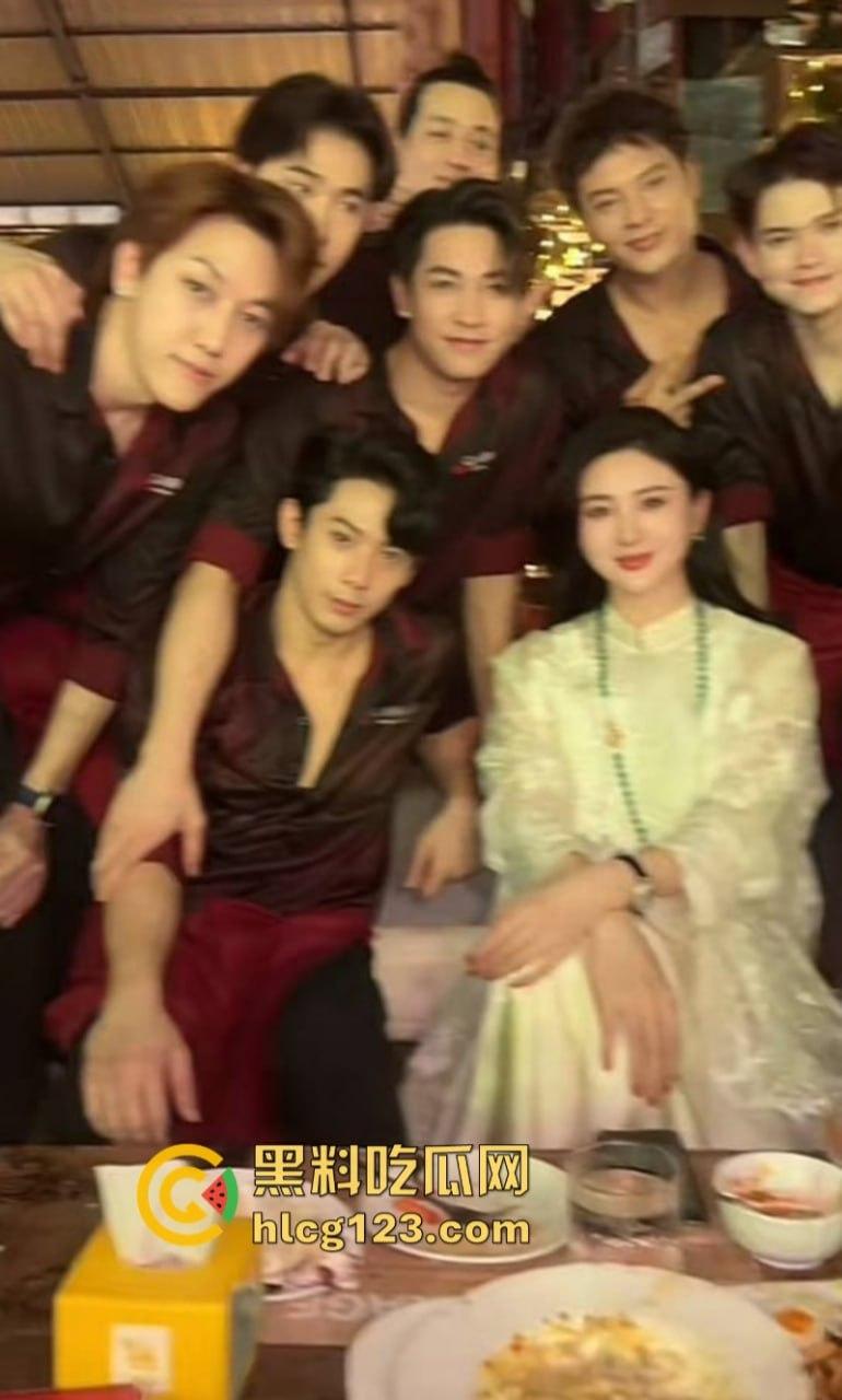 独家报料 录音门又填“新菜”！三只羊【勇哥】为勾搭卢文庆 自拍露点视频遭曝光  第4张