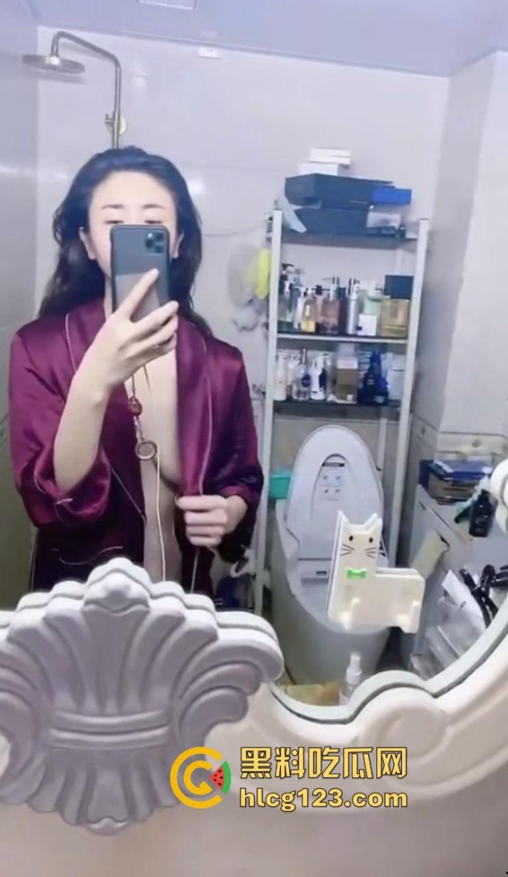 独家报料 录音门又填“新菜”！三只羊【勇哥】为勾搭卢文庆 自拍露点视频遭曝光  第10张