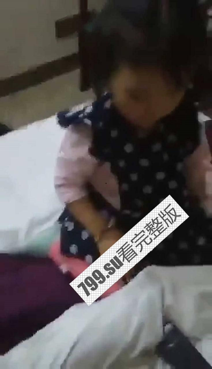 大离谱事件！离异少妇带女儿到酒店约会老情人 当着女儿面草妈妈  第1张