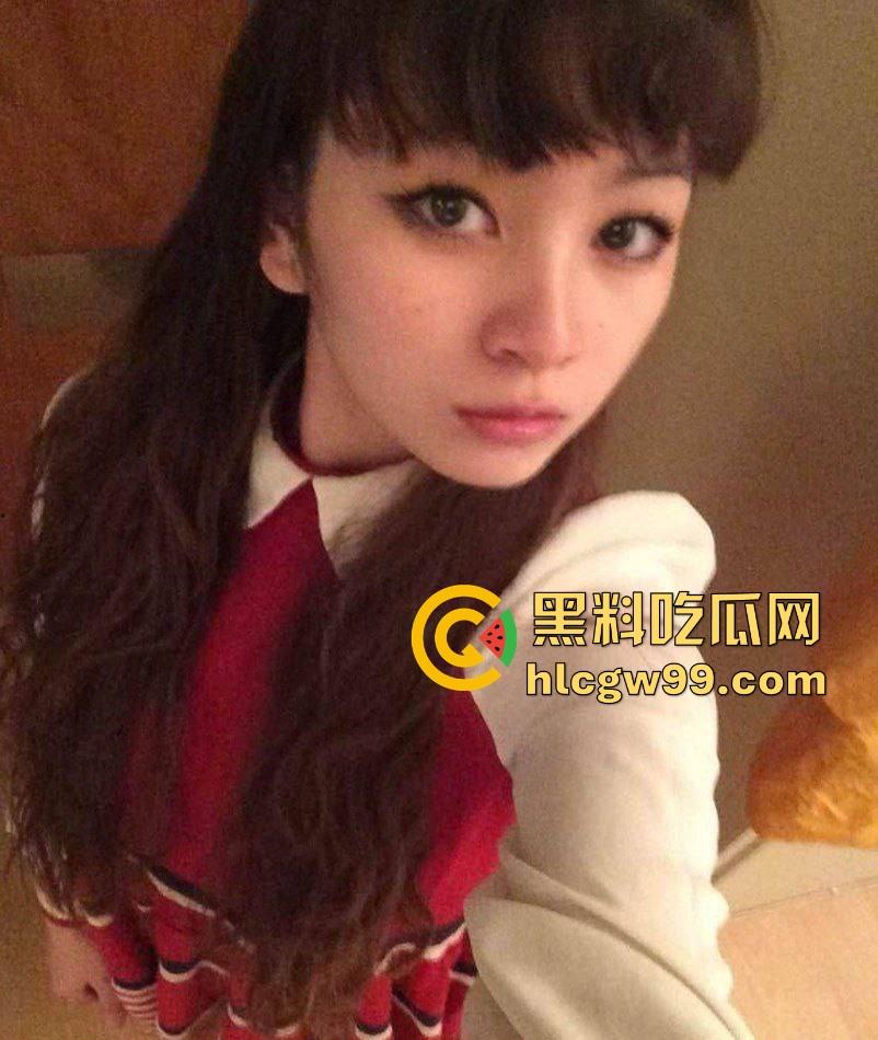 商丘师范学院高颜值反差妹『林雅晴』不雅照自拍泄露疯传，清纯脸蛋配白虎淫穴，满脸精液被操哭！  第2张