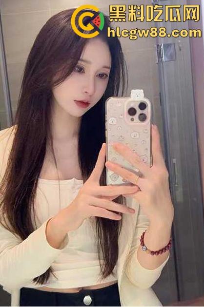 体育特长生爆操哺乳期少妇 不止会高潮喷水 连奶水都被挤出来了 简直太极品了  第1张