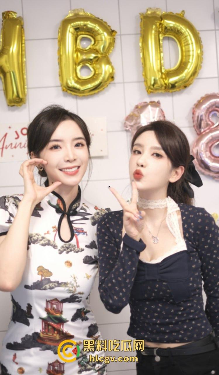 英雄联盟官方主持人【余霜】思想开放其本人是特别骚的反差婊 口交视频流出速看！  第14张