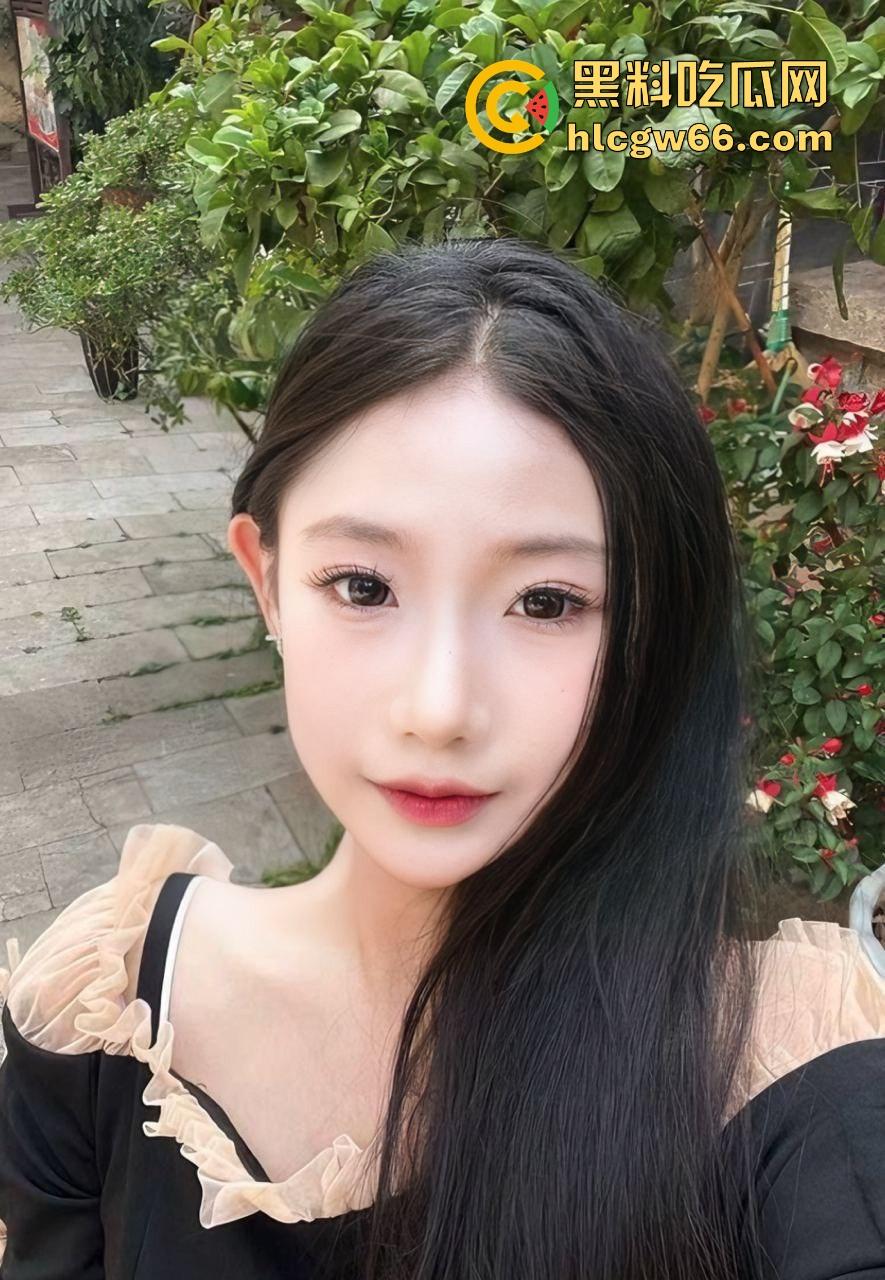 小编推荐！广西民族大学极品校花【吴芷舒】骚得让人腿软 约炮视频被瓜友爆出 很有撸点。  第4张