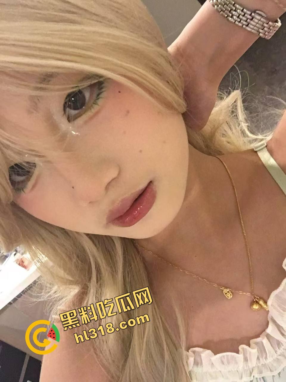 瓜友爆料约已婚少妇一夜干四次照样缠着要，真的三十如狼四十如虎，饥渴到鸡巴一插就夹紧不放！  第9张