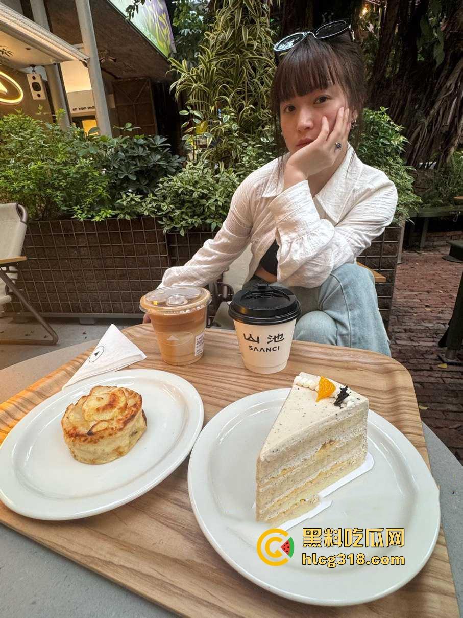 真实投稿！骚逼女友异地出轨成都咖啡店老板，线上聊骚及裸聊各种玩弄，前男友怒爆性爱视频！  第6张