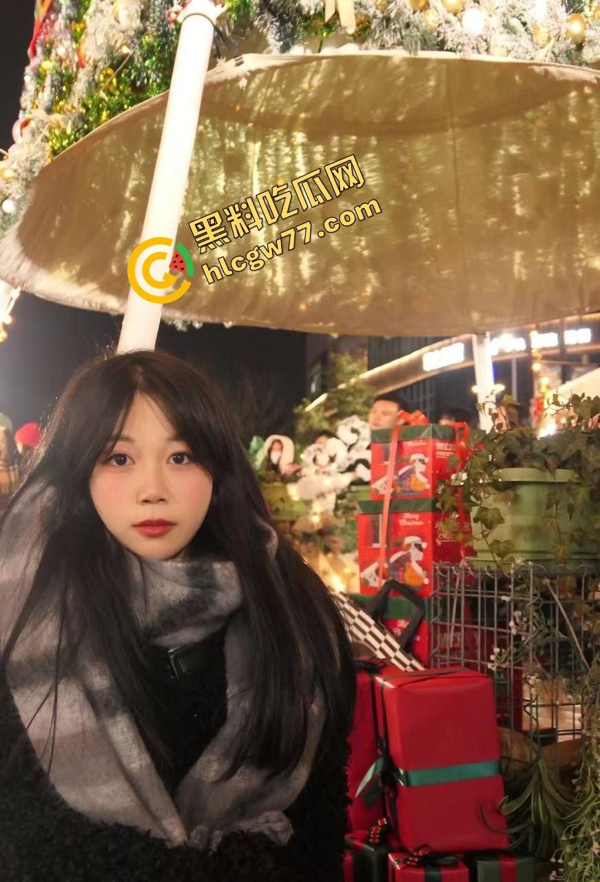 河北艺校女大学生【王丽丽】酒店调教片流出，狗链无套爆操全来了，这小母狗骚得离谱！  第2张